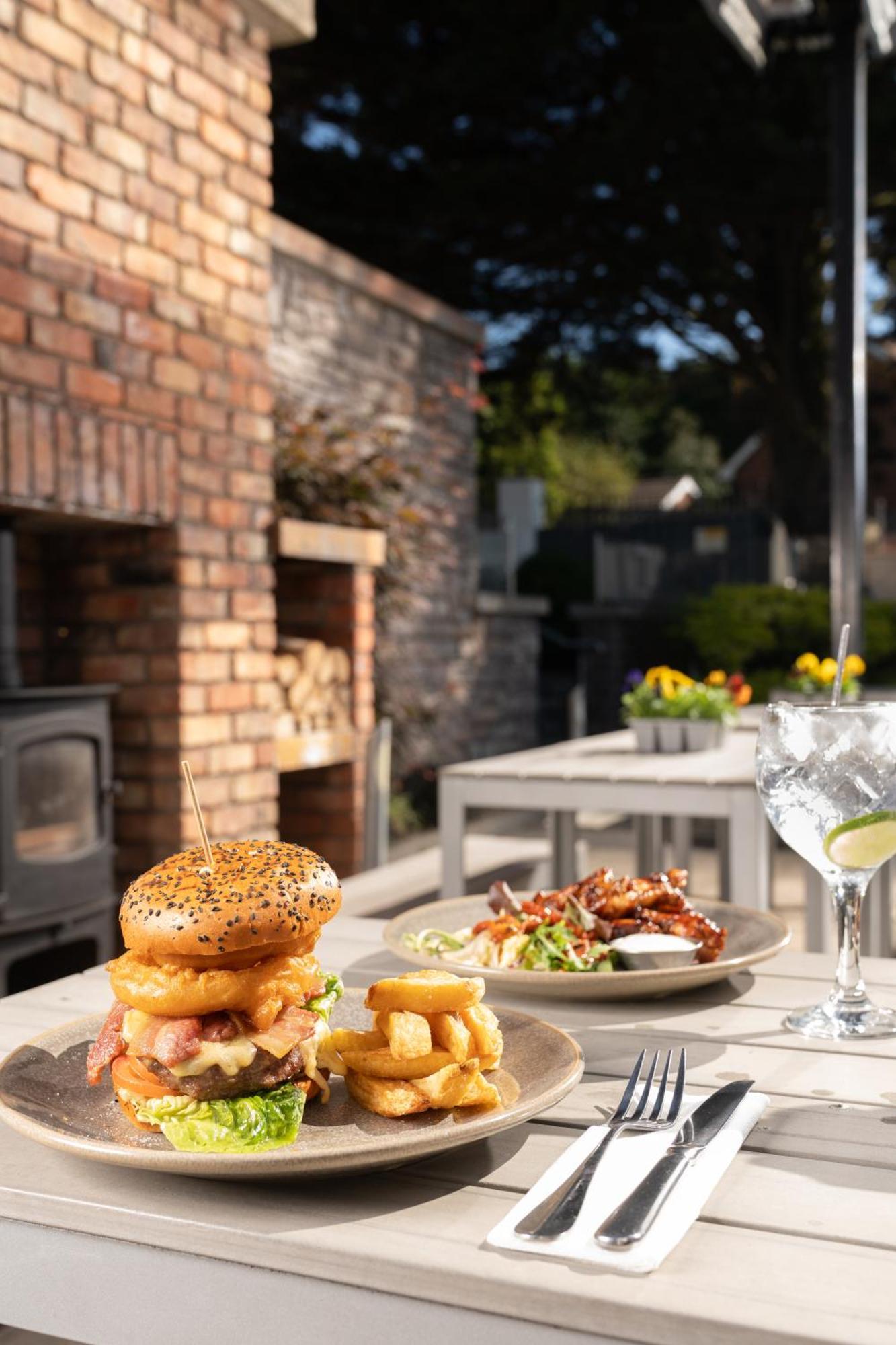 Ivanhoe Inn And Hotel Belfast Ngoại thất bức ảnh