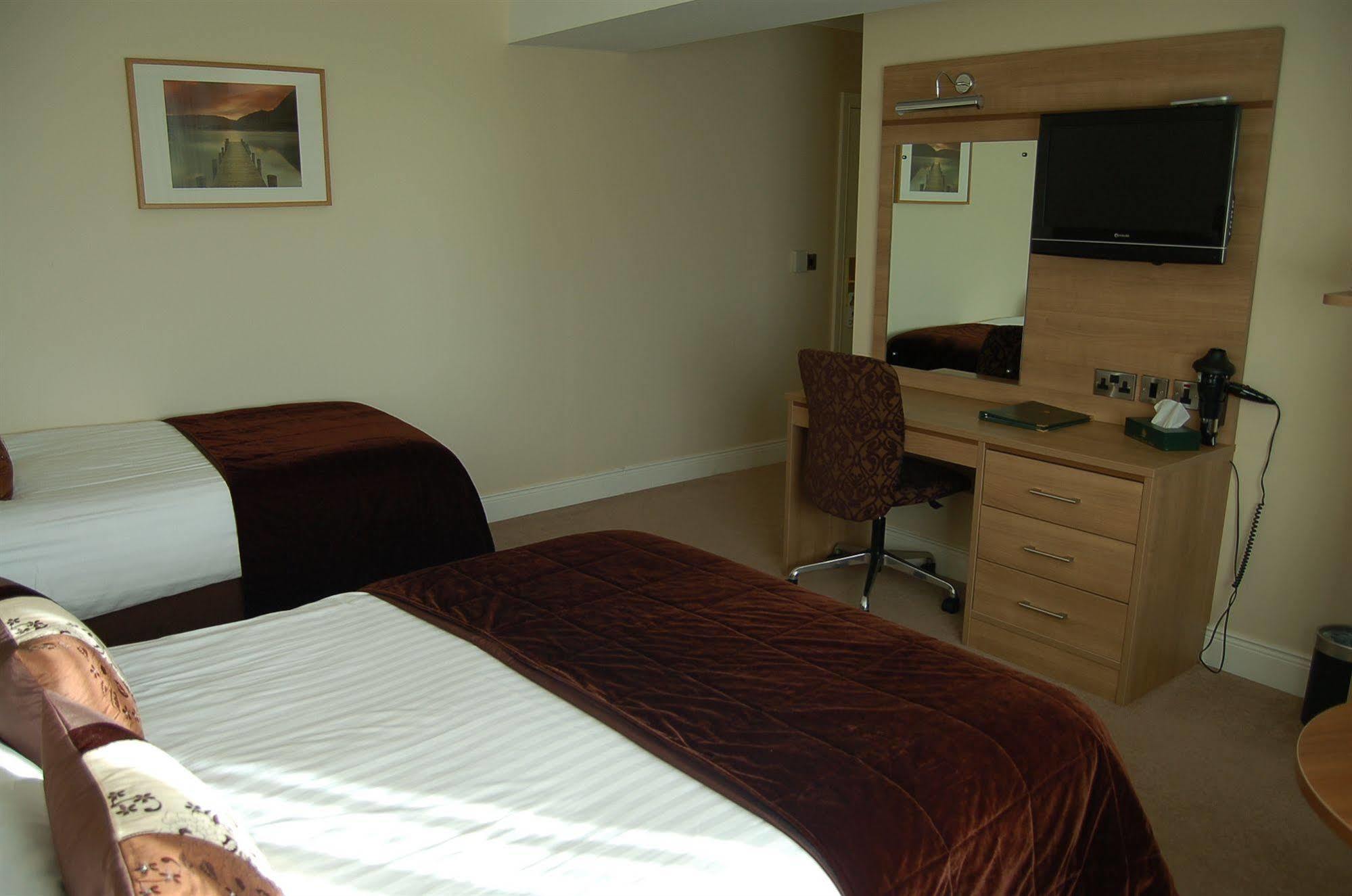 Ivanhoe Inn And Hotel Belfast Ngoại thất bức ảnh